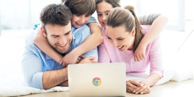  Parents with Kids on Chromebooks